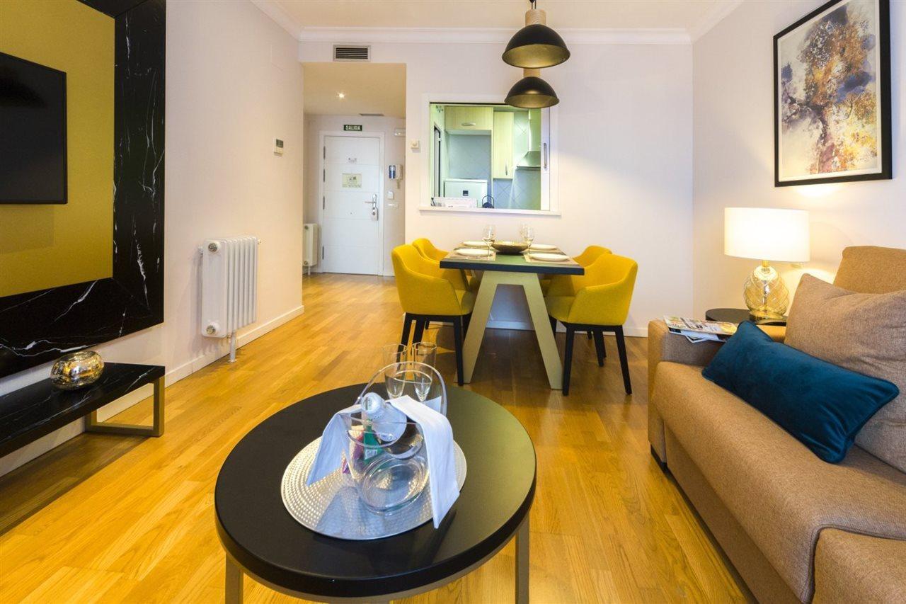 Lh Gran Via Selection Apartment